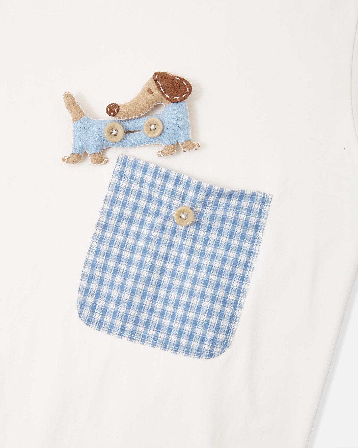 Plaid Pocket T-shirts with Hand-embroidered Dolls