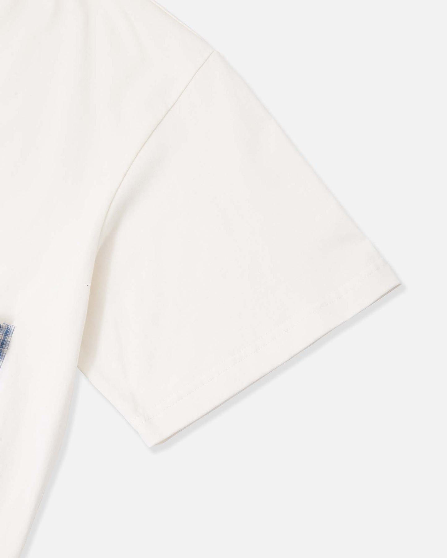 Plaid Pocket T-shirts with Hand-embroidered Dolls