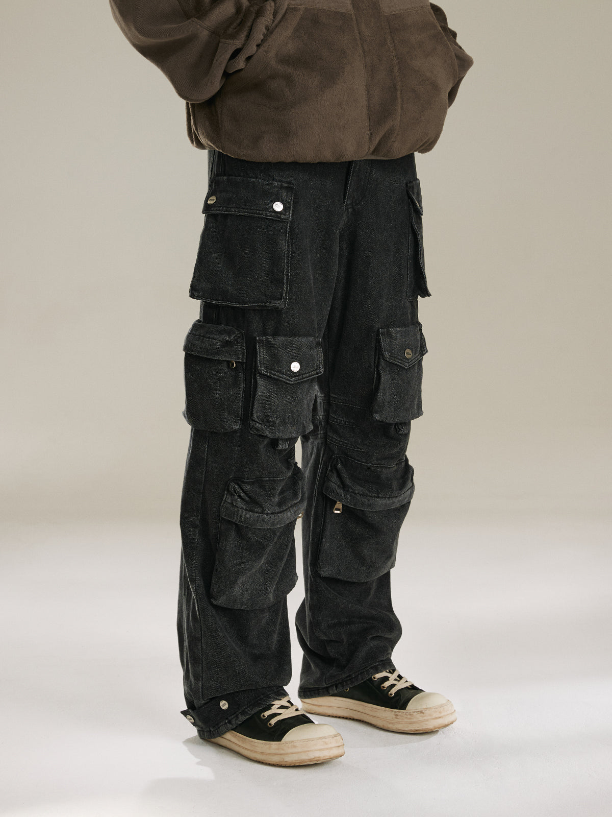 Multi Pocket Washed Cargo Jeans